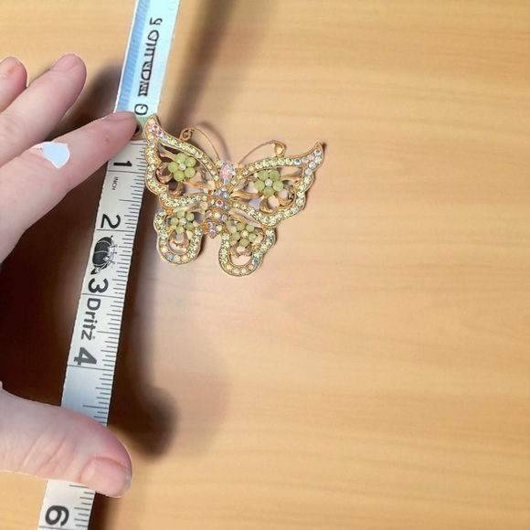 Vontage Butterfly Brooch with Crystal Accents - Picture 5 of 5